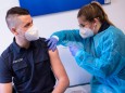 Coronavirus - Bayern beginnt mit Impfungen von Polizisten