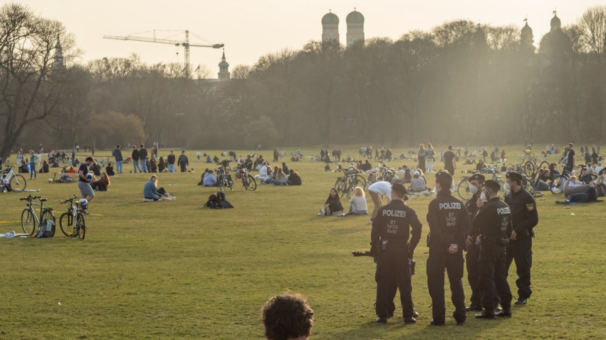 München: Kiff-Verbot für Englischen Garten und Volksfeste? – Welche Tabu-Zonen im Gespräch sind