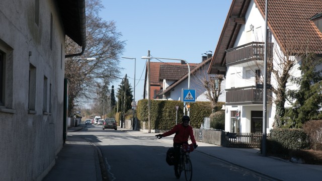 Aubing, Eichenauer Straße