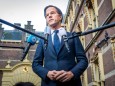 Niederlande: Ministerpräsident Mark Rutte spricht vor der Presse