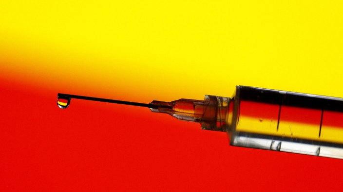 Deutschland hat auf Empfehlung des Paul Ehrlich Institut hin die Impfungen mit dem Impstoff von AstraZeneca ausgesetzt.