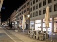 Coronavirus in München: Szenen am Abend, Die Münchner Innenstadt und Fußgängerzone ist am Abend / Nacht des 24.3.2021 z