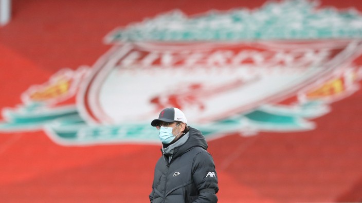 FC Liverpool: Trainer Jürgen Klopp während eines Spiels an der Anfield Road