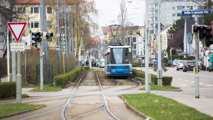 Verkehrsprojekt: Bisher endet die Straßenbahn an der St.-Veit-Straße in Berg am Laim. Überlegungen nach könnte sie bis Haar verlängert werden.