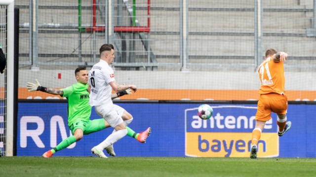 FC Augsburg - Arminia Bielefeld