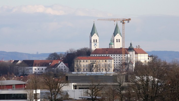 Stadtentwicklung: Das Domberg-Ensemble und die Altstadt mit den frühen Siedlungserweiterungen gehören zum Sanierungsgebiet II.