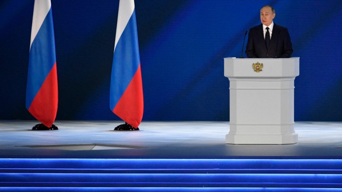 Wladimir Putin: Die Bühne für den Präsidenten: Wladimir Putin bei der Rede zur Lage der Nation am Mittwoch.