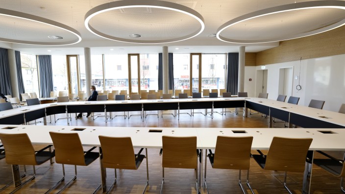 Eklat in Eching: Bürgermeister Sebastian Thaler ist im Gemeinderat offenbar isoliert.