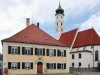 München: alter historischer Dorfkern Forstenried mit Forsthaus und Kirche