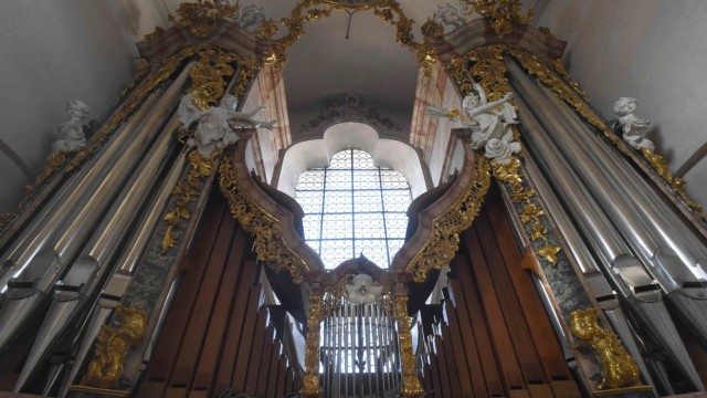 Indersdorfer Kirchenstiftung: Das Gehäuse der Orgel ist historisch.