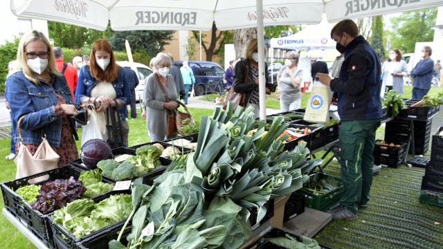 Regionale Lebensmittel in Erding: Wenn die Anwohner auch künftig so gerne kommen und einkaufen, wird sich das Angebot wohl etablieren.