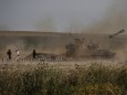 Nahostkonflikt: Israels Artillerie feuert in Richtung Gazastreifen