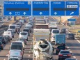 Volle Autobahnen auf dem Weg nach München, volle Straßen in München: Die neue "Mobilitätsstrategie 2035" soll Abhilfe schaffen.