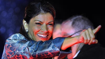 Wahlen in Costa Rica: Strahlende Siegerin und Costa Ricas erste Präsidentin: Laura Chinchilla, Kandidatin der regierenden Nationalen Befreiungspartei (PLN).