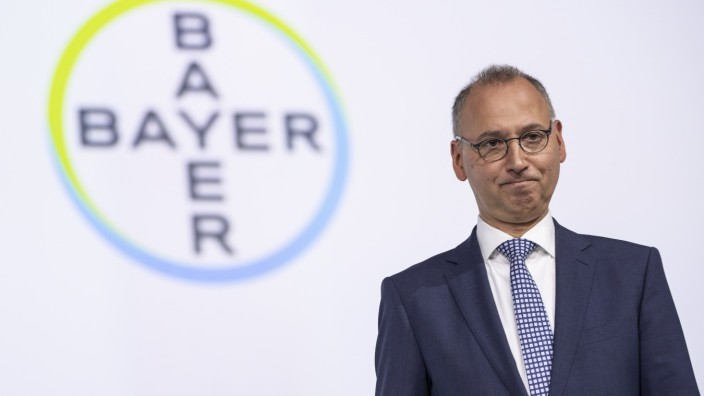 Chemiekonzern: Bayer-Chef Werner Baumann, seit 35 Jahren im Unternehmen, muss gehen.