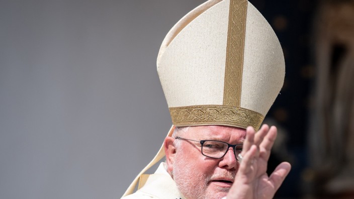 Kardinal Marx bietet Papst seinen Rücktritt an