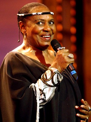 Miriam Makeba, 2002