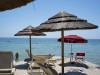Forte Village, Luxusresort, Pula Cagliari, Sardinien. Im Bild: Sonnenschirme,Sandstrand, Meer 24.-26.07.2020 *** Forte