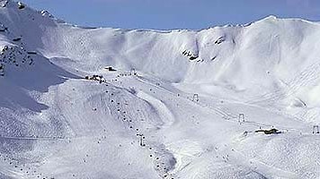 Skifahren in Österreich: Die Axamer Lizum ist die "Kühltruhe" Tirols und deshalb ein Traum für Tiefschneefahrer.