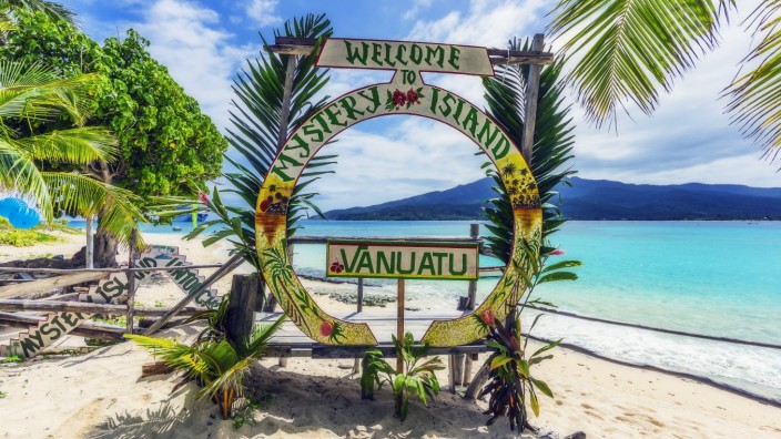 Vanuatu, Mystery Island, south pacific, welcome sign at the beach PUBLICATIONxINxGERxSUIxAUTxHUNxONLY THAF02327