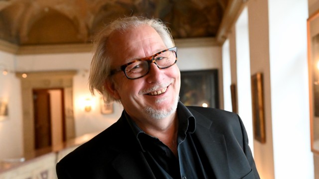 Tassilo: Aktionskünstler Peter Kees bei der Preisverleihung im Münchner Künstlerhaus.