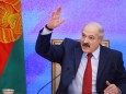 Lukaschenko lässt Flugzeug landen und Journalisten verhaften