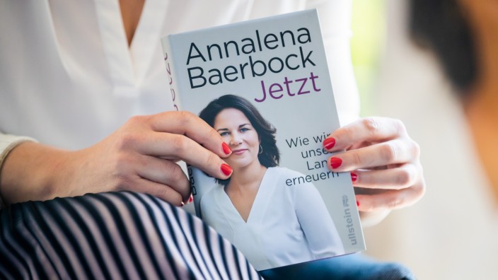 Annalena Baerbock stellt Buch vor