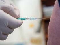 Coronavirus - Impfung in Hausarztpraxis