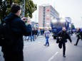 01 09 18 Schweigemarsch von AfD und PEGIDA Journalist rennt nach Angriff durch rechten Demoteilneh