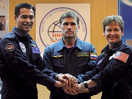 ISS-Crew