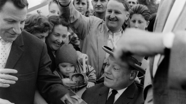 Willy Brandt auf Wahlkampfreise durch Deutschland