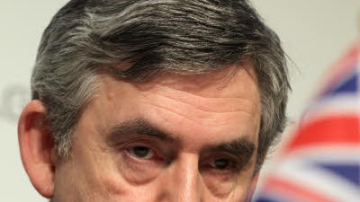 Widerstand gegen Gordon Brown: Gordon Browns Führungsanspruch wird immer wieder in Frage gestellt.