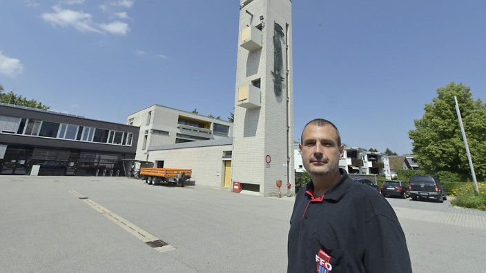 Feuerwehr: Kommandant Eduard Klas kämpft für eine zeitgemäße Ausstattung der Ottobrunner Feuerwehr.