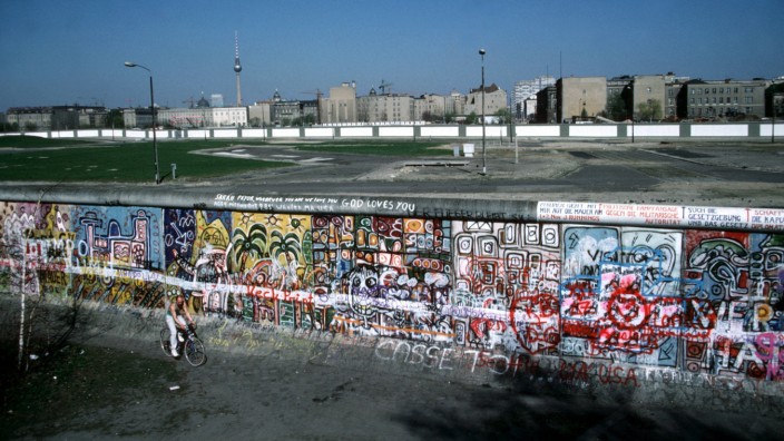 60 Jahre Mauerbau: Ein Traum für Architekten und Stadtplanerinnen: Blick über den Potsdamer und Leipziger Platz im Sommer 1989.