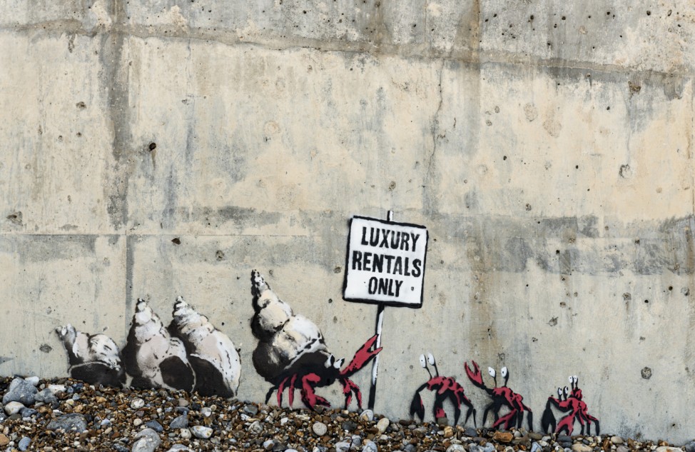 Banksy bekennt sich zu Werken an englischer Nordseeküste