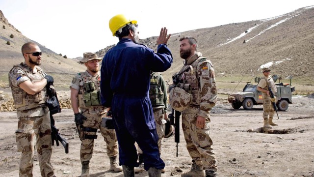 NYT: Afghanen sitzen auf Mineralien im Billionen-Wert
