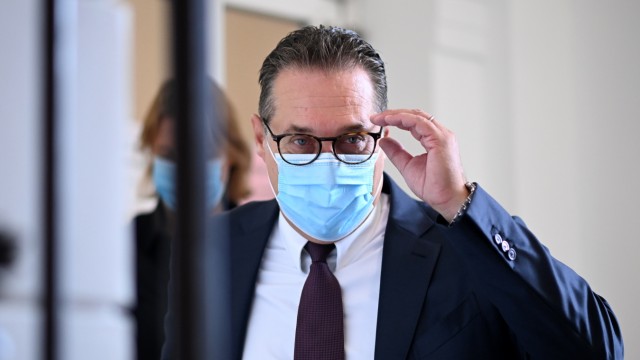 Verdict Expected In Trial Of Heinz-Christian Strache on a bribery charge