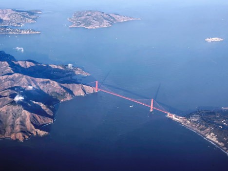 Golden Gate Bridge, Reuters