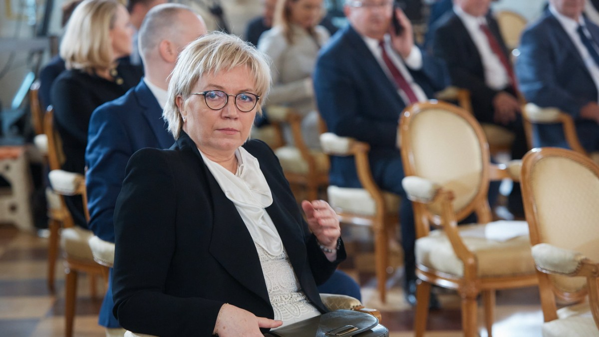 Julia Przyłębska, Najwyższy Sędzia Konstytucyjny RP przeciwko UE – Opinia
