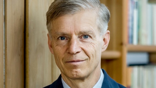 Der Kreisverband Dachau-Fürstenfeldbruck der Partei dieBasis, hat Prof. Dr. Christian Kreiß als Direktkandidaten für den Bundestag gewählt!