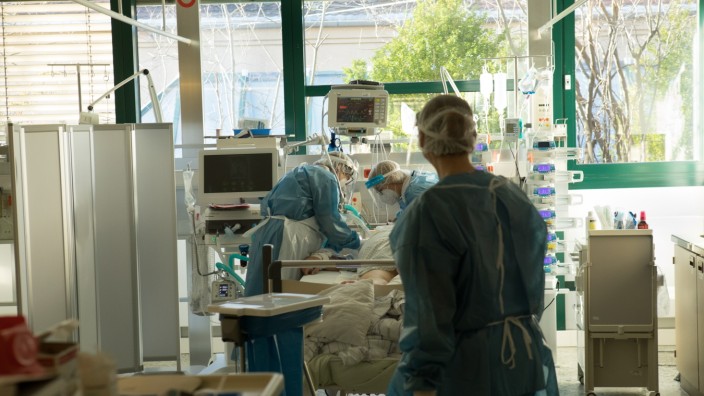 Corona-Intensivstation in der München Klinik Schwabing, Schwabinger Krankenhaus