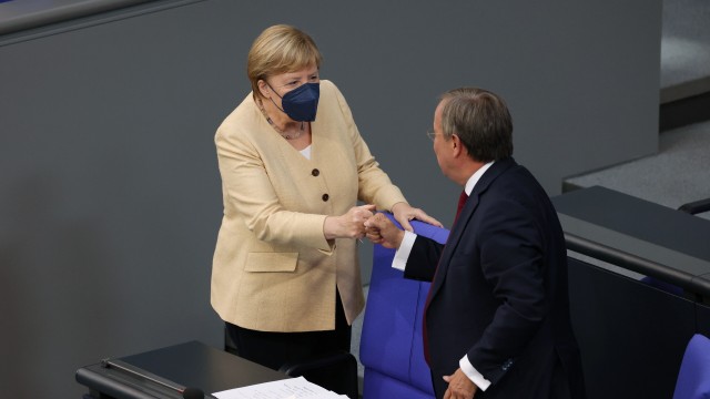Bundestag Holds Final Session Before Elections