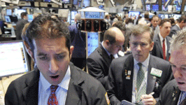Kapitalismus in der Krise: Panik an der New York Stock Exchange: Wie tief stürzen die Kurse?