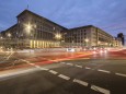 Bundesministerium der Finanzen (BMF), aufgenommen zur blauen Stunde in Berlin, 03.11.2020. Berlin Deutschland *** Federa