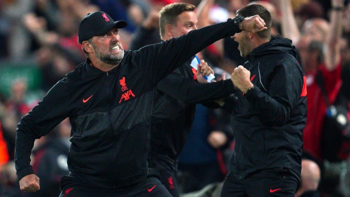 Sport Bilder des Tages Liverpool v AC Milan - UEFA Champions League - Group B - Anfield Liverpool manager Jurgen Klopp c