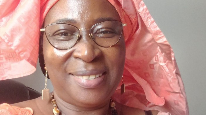 Marthe Wandou kämpft seit 23 Jahren für Frauenrechte in Kamerun. Dafür wird sie 2021 mit dem alternativen Nobelpreis ausgezeichnet.