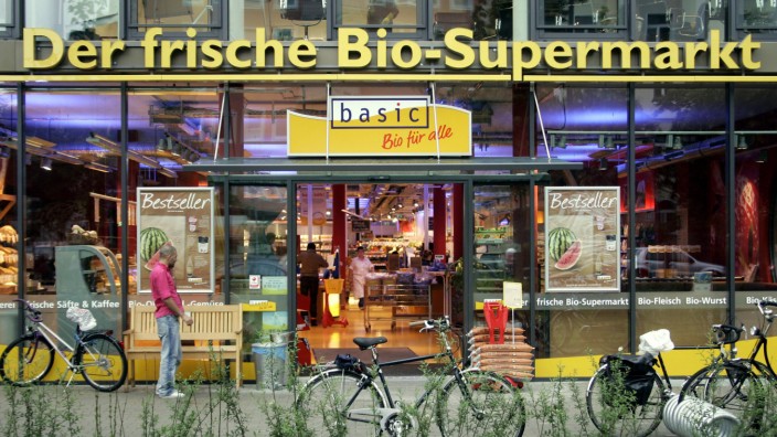 Basic: Basic betreibt aktuell nur 21 Filialen im ganzen Bundesgebiet, viele davon in München - dabei sah man vor einigen Jahren ein Potenzial von 1000 Geschäften in ganz Deutschland.