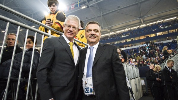 Rene FASEL (SUI / Präsident IIHF, re.) mit Franz REINDL ( GER / DEB Sportdirektor und Generalskretär), Eröffnungspiel:; x