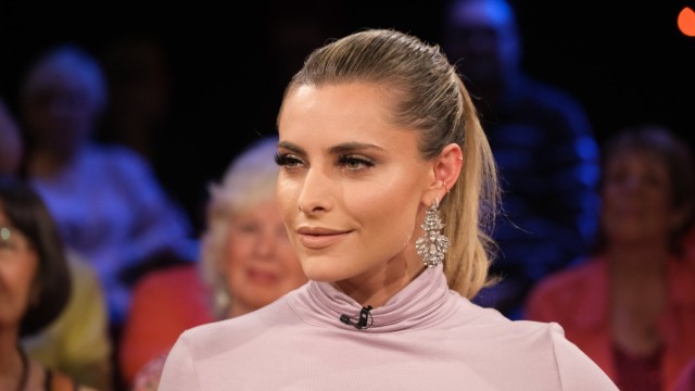 Hamburg Sophia Thomalla in der NDR Talk Show Talkshow Fototermin am 11 1 2019 im NDR Fernsehstudio