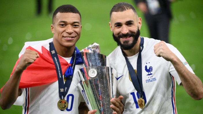 Nations-League-Sieger Frankreich: Keiner haut wie diese Zwei: Frankreichs Final-Torschützen Kylian Mbappé, links, und Karim Benzema.